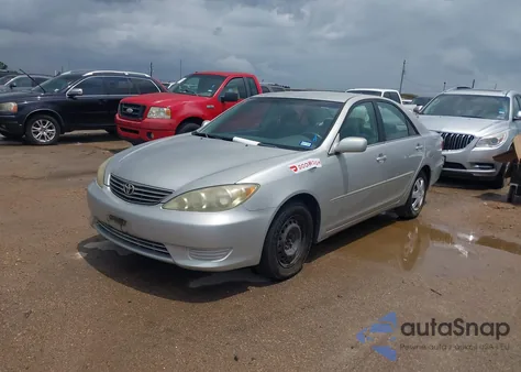 2005 Toyota Camry Le from USA, damaged, VIN 4T1BE32K35U036870